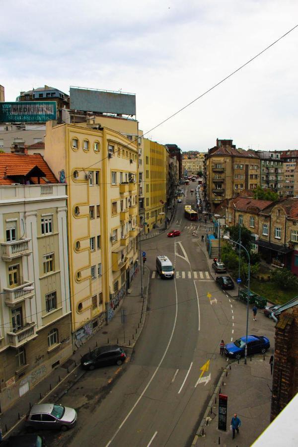 Comfortable Apartment In City Hub Belgrado Esterno foto